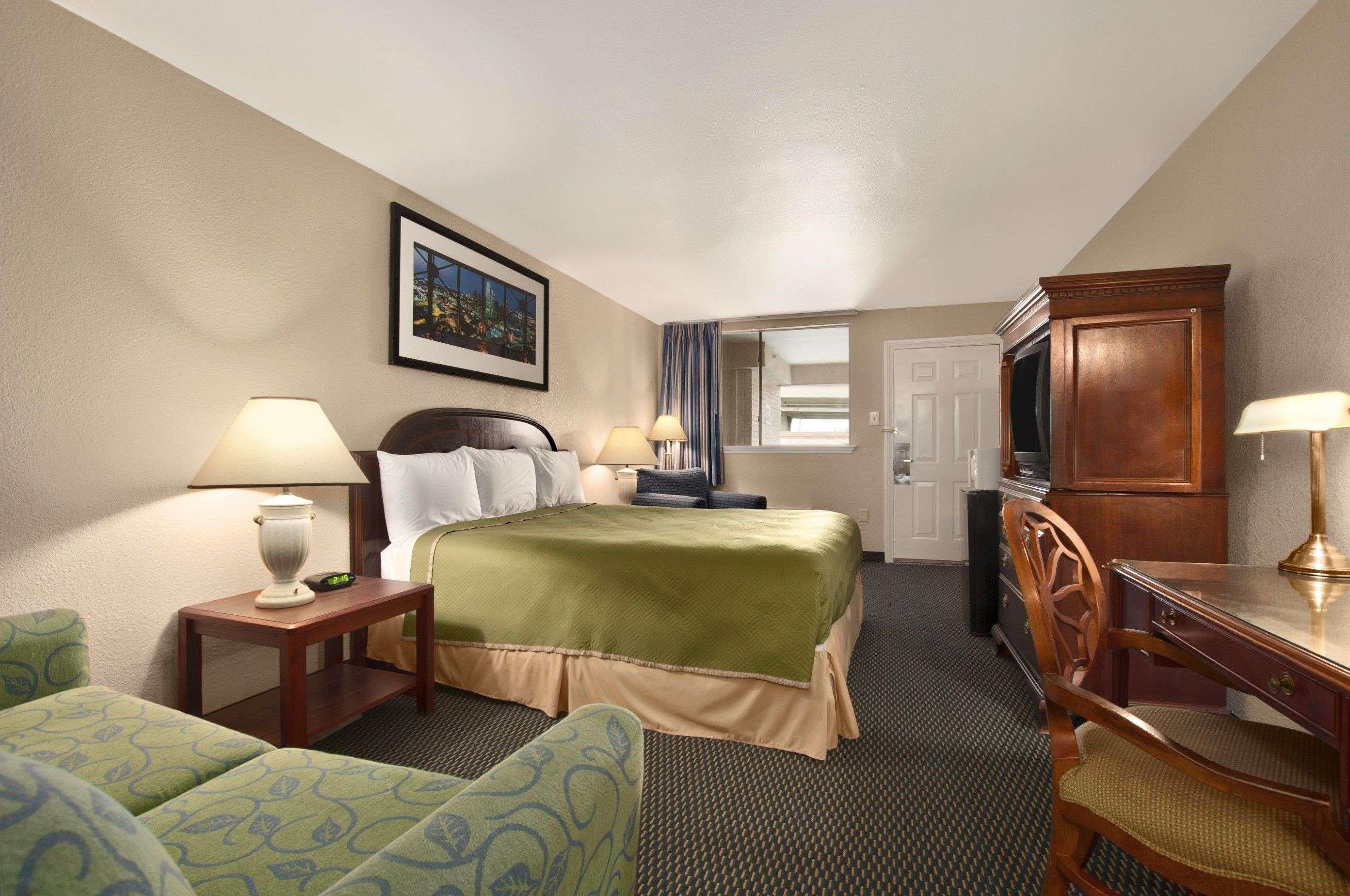 Travelodge By Wyndham New Orleans Harvey Hotel Eksteriør billede