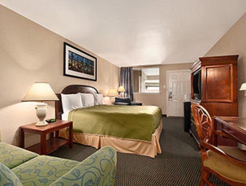 Travelodge By Wyndham New Orleans Harvey Hotel Eksteriør billede