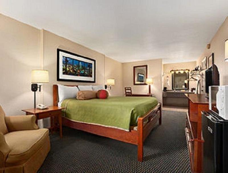 Travelodge By Wyndham New Orleans Harvey Hotel Eksteriør billede